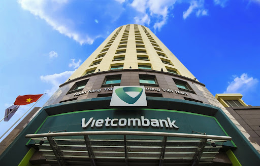 Vay tín chấp ngân hàng Vietcombank nên hay không nên?